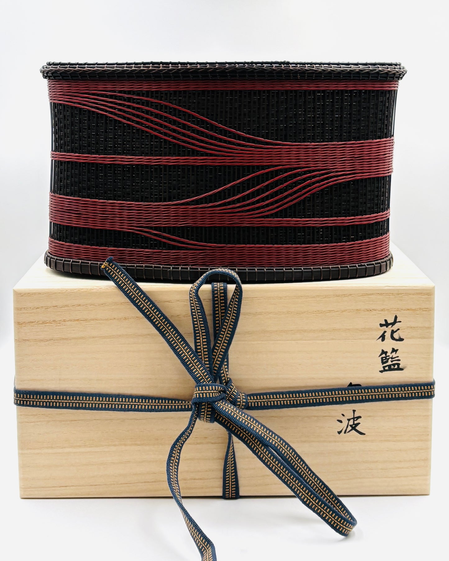 YUGATA NO NAMI von Meisterin Masayo Kondo / Bambuskunst