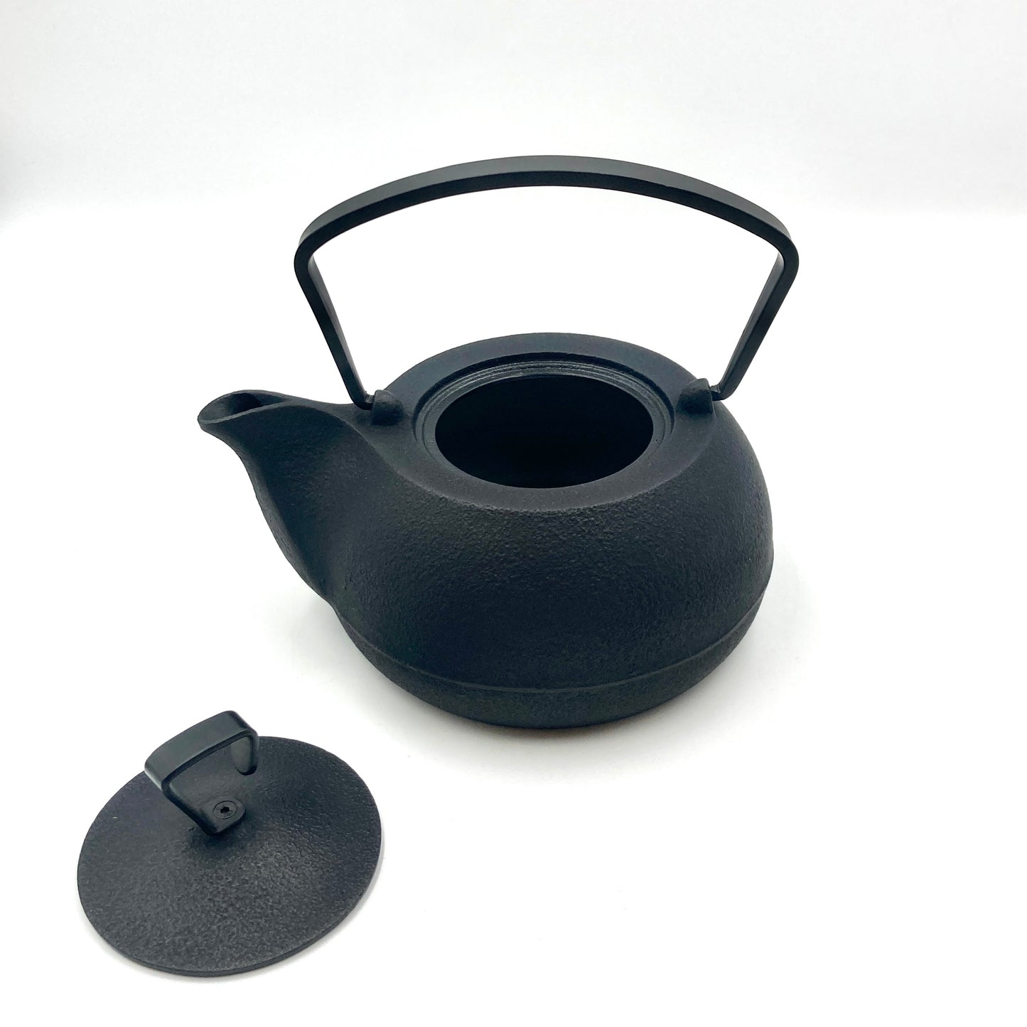 Nambu Tekki Teekanne, Gusseisen