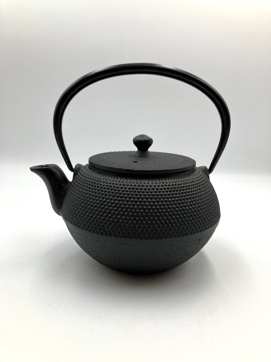 Teekanne MAROMI-ARARE 650ml / Gusseisen / Japan