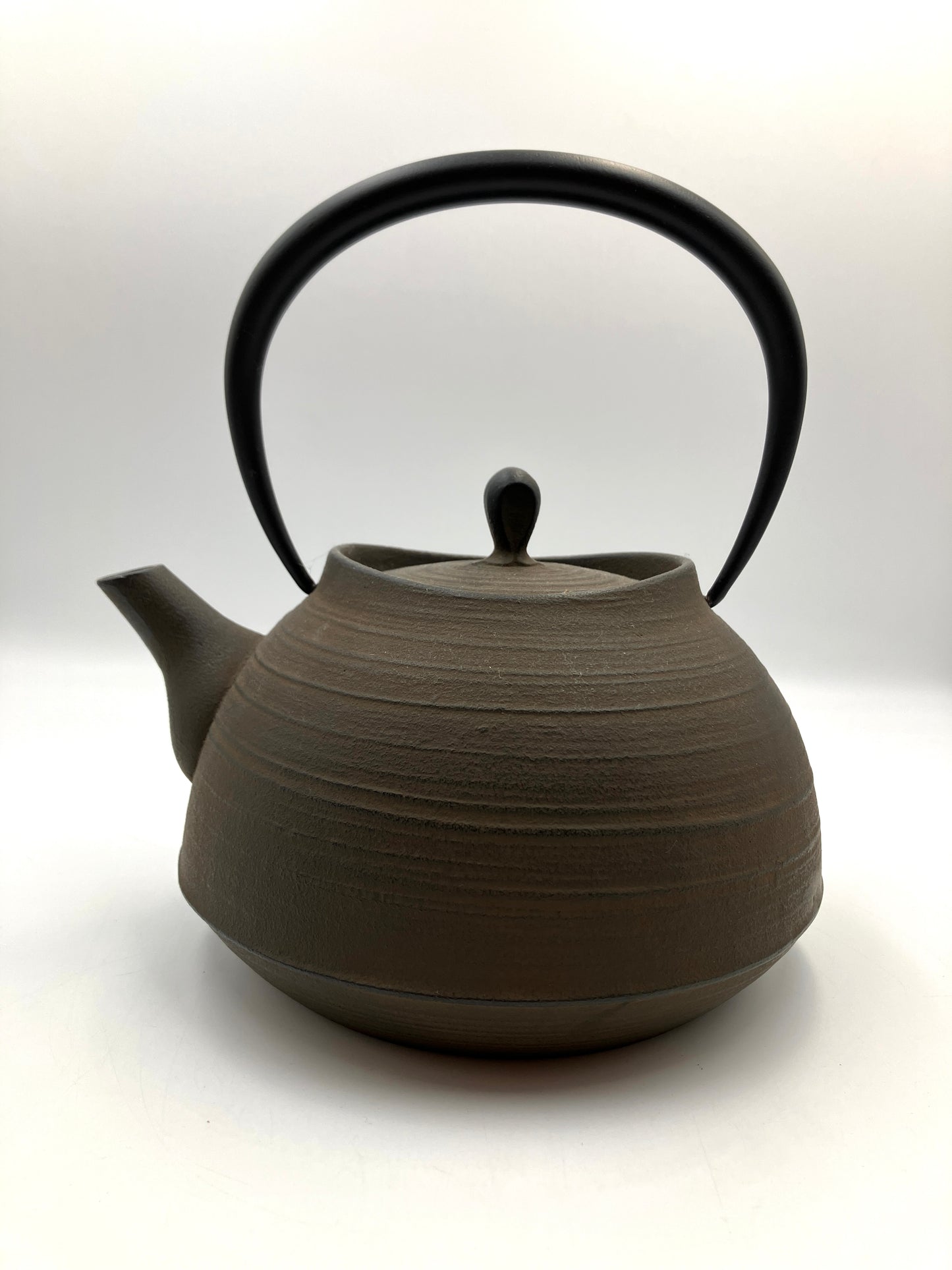 Nambu Tekki Teekanne gebürstet, Gusseisen / Japan